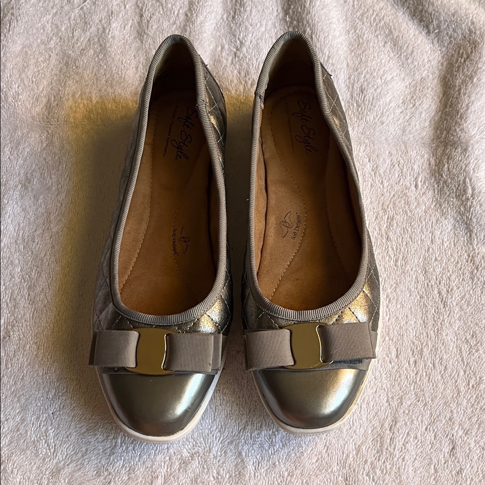 Hush Puppies Soft Style Silver Ballet Flats